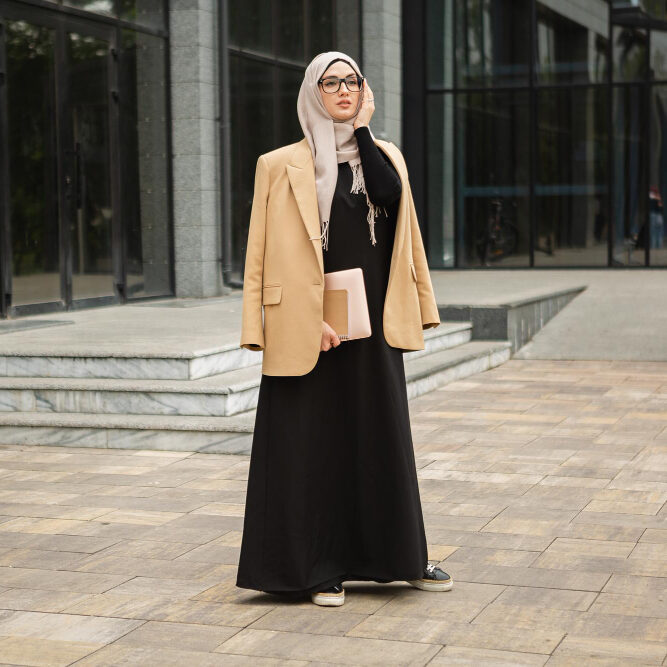 Noor Grace Abaya
