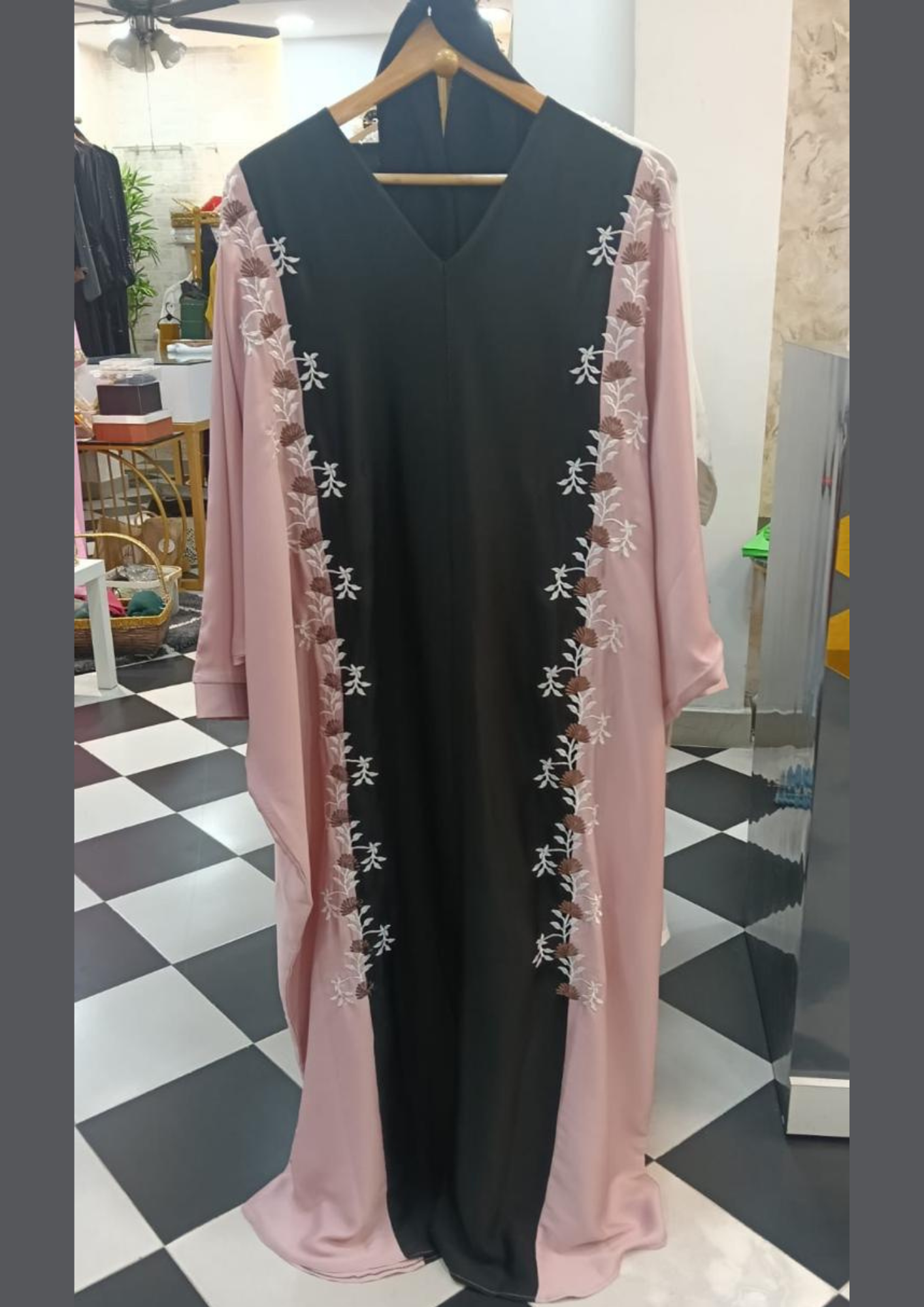 Embroidered Pink & Black Abaya